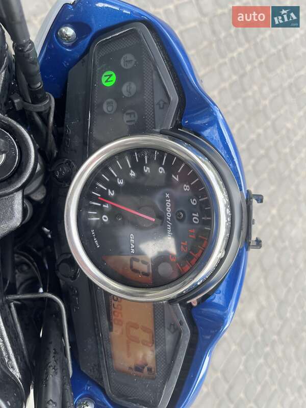 Мотоцикл Без обтекателей (Naked bike) Suzuki GSR 250 2016 в Виннице