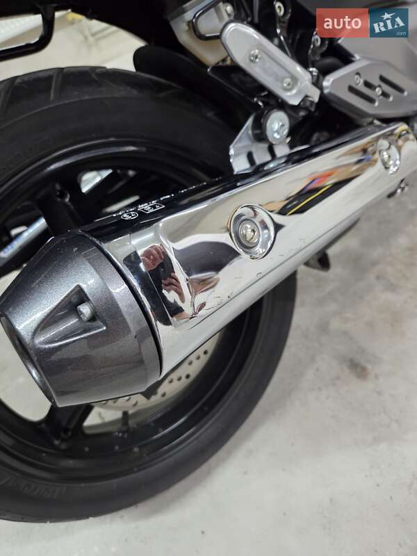 Мотоцикл Классик Suzuki GSR 250 2015 в Борисполе