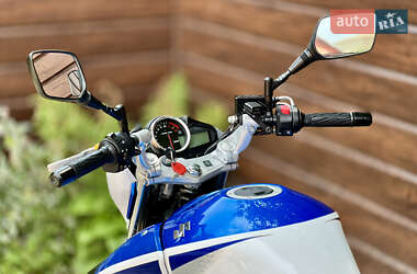 Мотоцикл Классік Suzuki GSR 250 2016 в 