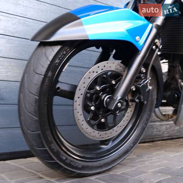 Мотоцикл Без обтекателей (Naked bike) Suzuki GSR 250 2015 в Белой Церкви фото 10 Мотоцикл Без обтекателей (Naked bike) Suzuki GSR 250 2015 в Белой Церкви