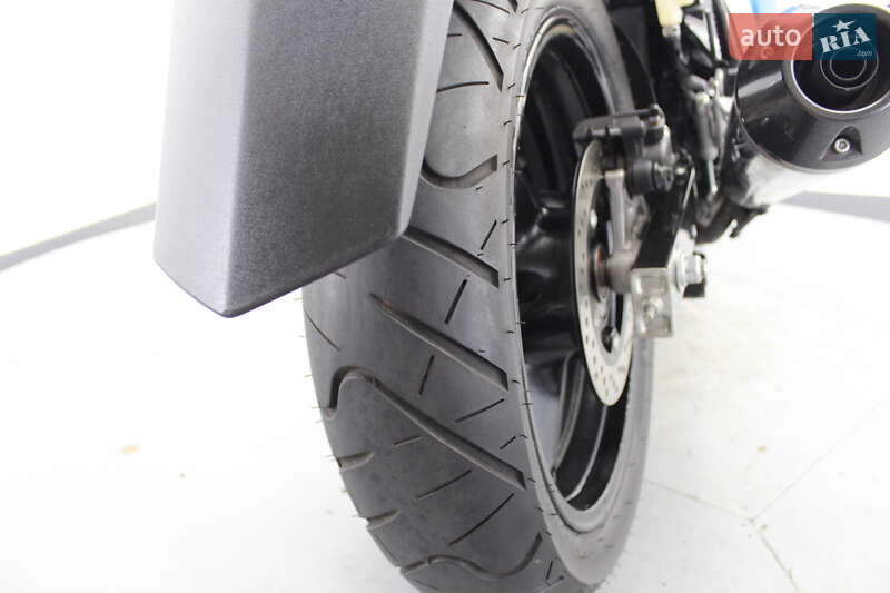 Мотоцикл Спорт-туризм Suzuki GSR 250 2017 в Гнивани