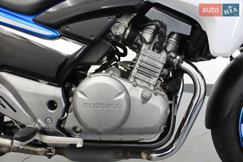 Мотоцикл Без обтекателей (Naked bike) Suzuki GSR 250 2015 в Гнивани