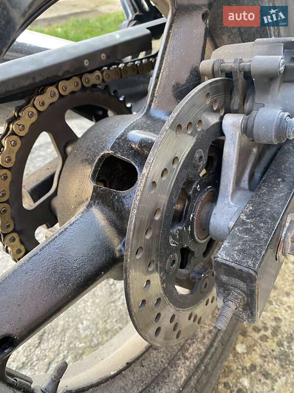 Мотоцикл Классик Suzuki GSR 250 2017 в Ладыжине