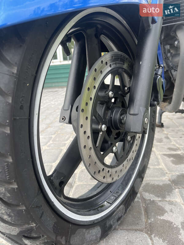 Мотоцикл Без обтекателей (Naked bike) Suzuki GSR 250 2016 в Виннице фото 7 Мотоцикл Без обтекателей (Naked bike) Suzuki GSR 250 2016 в Виннице