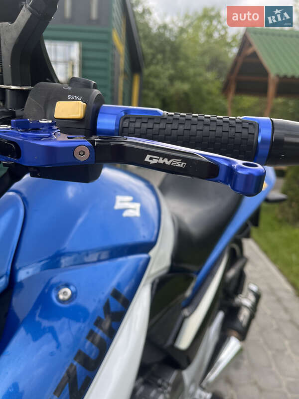 Мотоцикл Без обтекателей (Naked bike) Suzuki GSR 250 2016 в Виннице фото 12 Мотоцикл Без обтекателей (Naked bike) Suzuki GSR 250 2016 в Виннице