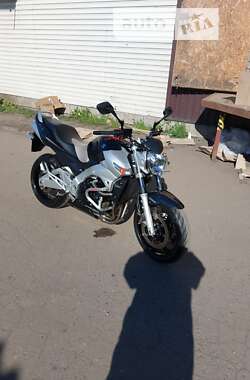 Мотоцикл Без обтекателей (Naked bike) Suzuki GSR 400 2009 в Краматорске