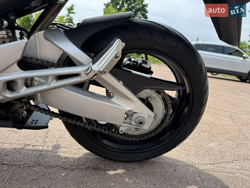 Мотоцикл Без обтікачів (Naked bike) Suzuki GSR 400 2006 в Сновську