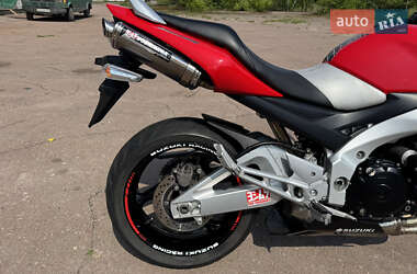 Мотоцикл Без обтекателей (Naked bike) Suzuki GSR 400 2006 в 