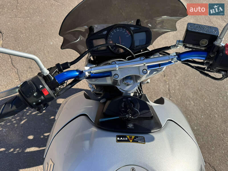 Мотоцикл Без обтекателей (Naked bike) Suzuki GSR 400 2007 в Сновске