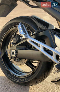 Мотоцикл Без обтекателей (Naked bike) Suzuki GSR 400 2009 в 