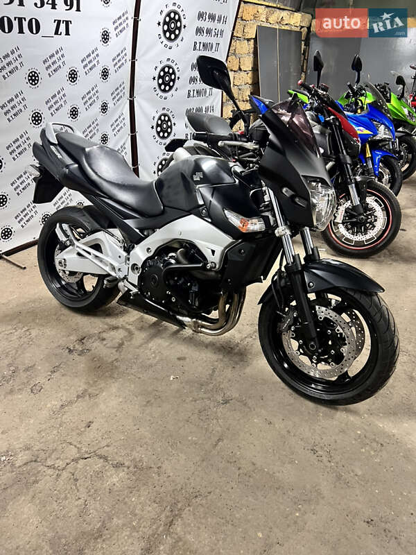 Мотоцикл Без обтекателей (Naked bike) Suzuki GSR 400 2008 в Житомире фото 2 Мотоцикл Без обтекателей (Naked bike) Suzuki GSR 400 2008 в Житомире