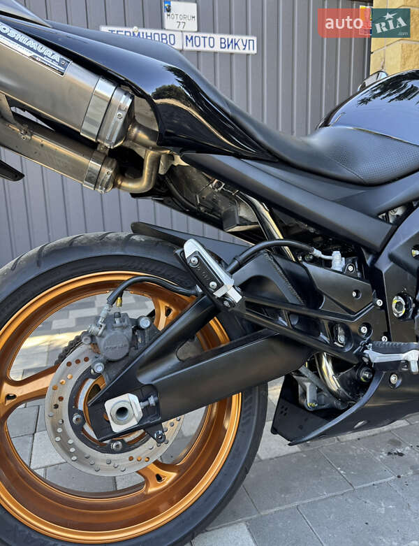 Мотоцикл Без обтікачів (Naked bike) Suzuki GSR 400 2010 в Новомосковську фото 16 Мотоцикл Без обтікачів (Naked bike) Suzuki GSR 400 2010 в Новомосковську