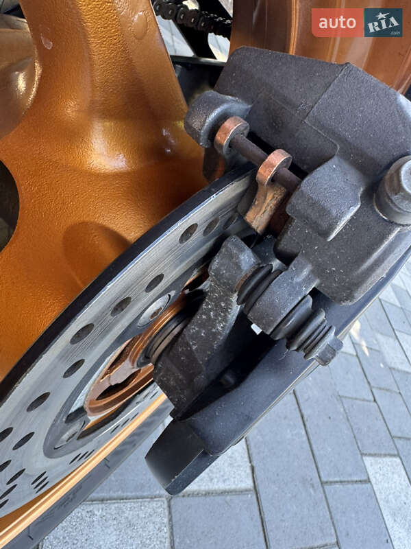 Мотоцикл Без обтікачів (Naked bike) Suzuki GSR 400 2010 в Новомосковську фото 20 Мотоцикл Без обтікачів (Naked bike) Suzuki GSR 400 2010 в Новомосковську