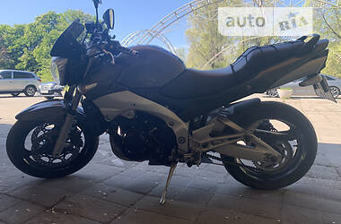 Мотоцикл Без обтекателей (Naked bike) Suzuki GSR 600 2006 в Запорожье