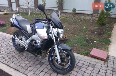 Мотоцикл Без обтекателей (Naked bike) Suzuki GSR 600 2007 в 