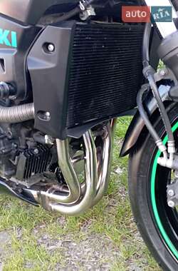 Мотоцикл Без обтекателей (Naked bike) Suzuki GSR 600 2007 в 