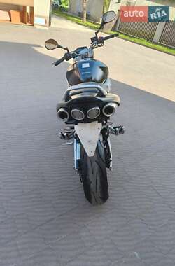 Мотоцикл Спорт-туризм Suzuki GSR 600 2006 в 