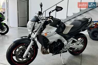 Мотоцикл Без обтекателей (Naked bike) Suzuki GSR 600 2007 в 