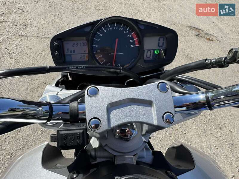 Мотоцикл Без обтекателей (Naked bike) Suzuki GSR 600 2007 в Киеве