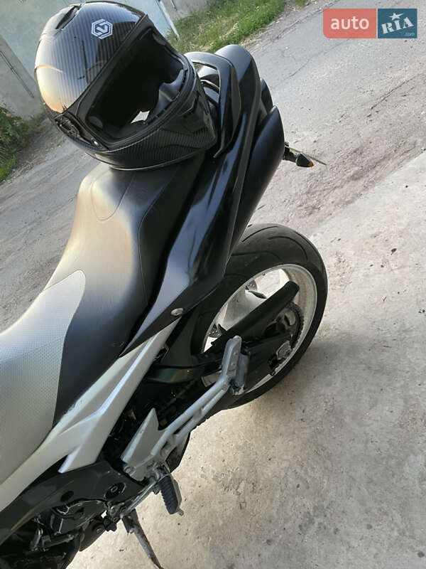 Спортбайк Suzuki GSR 600 2007 в Умани фото 5 Спортбайк Suzuki GSR 600 2007 в Умани