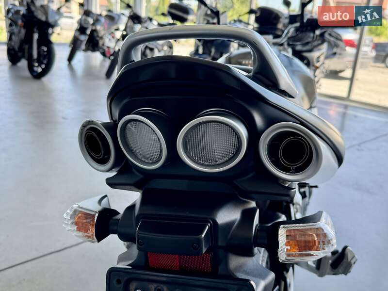 Мотоцикл Без обтікачів (Naked bike) Suzuki GSR 600 2006 в Хмельницькому