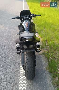 Мотоцикл Без обтекателей (Naked bike) Suzuki GSR 600 2008 в 