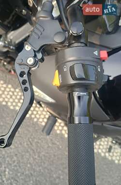 Мотоцикл Без обтекателей (Naked bike) Suzuki GSR 600 2008 в 