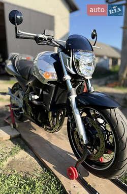 Мотоцикл Без обтекателей (Naked bike) Suzuki GSR 600 2008 в 
