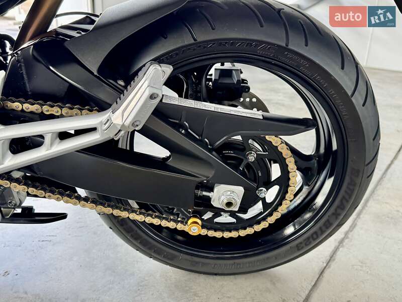 Мотоцикл Без обтекателей (Naked bike) Suzuki GSR 600 2008 в Хмельницком