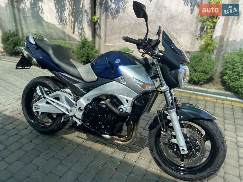 Suzuki GSR 600 2007