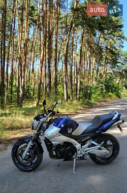 Мотоцикл Без обтекателей (Naked bike) Suzuki GSR 600 2008 в 