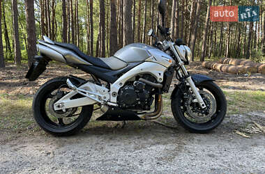 Мотоцикл Классик Suzuki GSR 600 2006 в Любомле