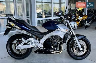 Мотоцикл Без обтекателей (Naked bike) Suzuki GSR 600 2006 в 