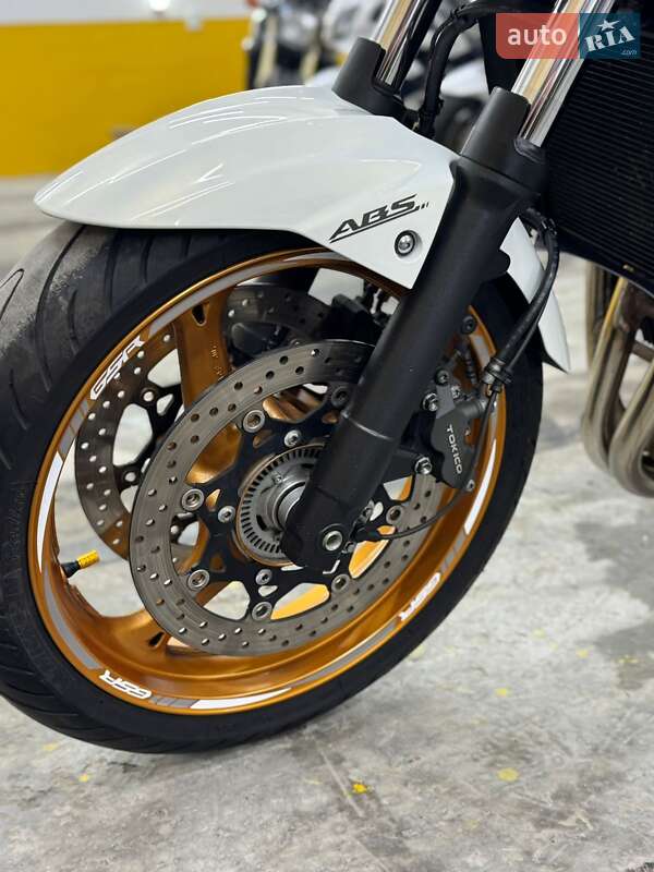 Мотоцикл Без обтекателей (Naked bike) Suzuki GSR 600 2010 в Измаиле