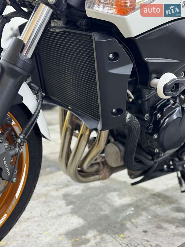 Мотоцикл Без обтекателей (Naked bike) Suzuki GSR 600 2010 в Измаиле