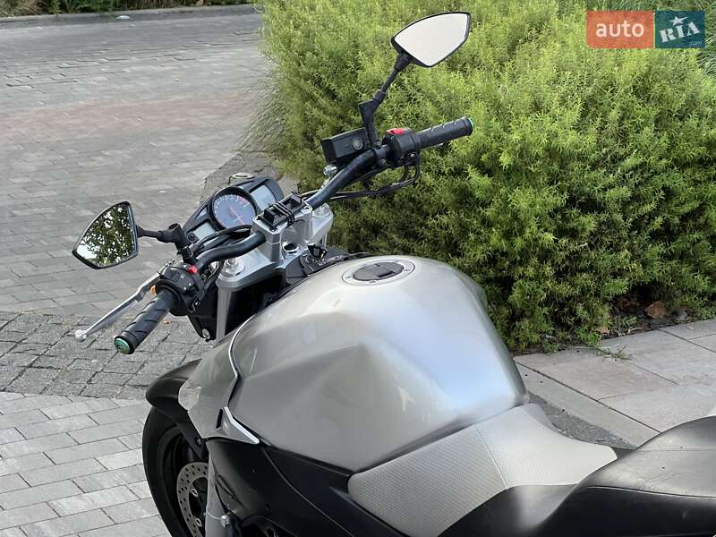 Мотоцикл Кросс Suzuki GSR 600 2010 в Києві