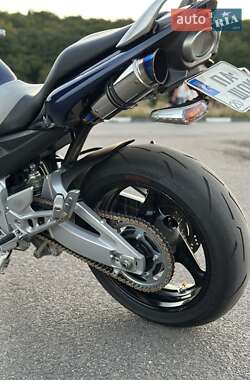 Мотоцикл Без обтекателей (Naked bike) Suzuki GSR 600 2007 в 