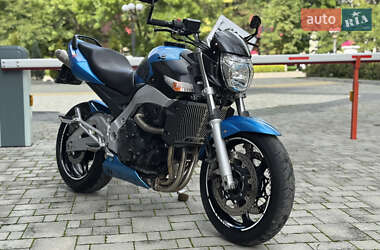 Мотоцикл Классик Suzuki GSR 600 2006 в Долине