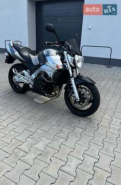 Мотоцикл Без обтекателей (Naked bike) Suzuki GSR 600 2006 в 