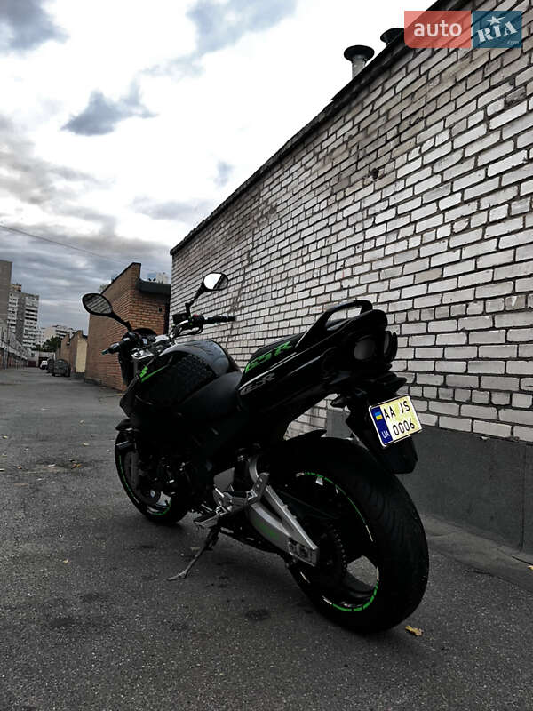 Мотоцикл Без обтекателей (Naked bike) Suzuki GSR 600 2007 в Киеве