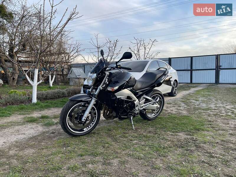 Спортбайк Suzuki GSR 600 2006 в Макарове фото 5 Спортбайк Suzuki GSR 600 2006 в Макарове