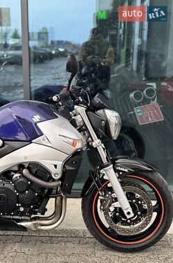 Мотоцикл Без обтекателей (Naked bike) Suzuki GSR 600 2007 в  фото 26 Мотоцикл Без обтекателей (Naked bike) Suzuki GSR 600 2007 в