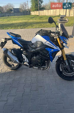 Мотоцикл Спорт-туризм Suzuki GSR 750 2015 в 