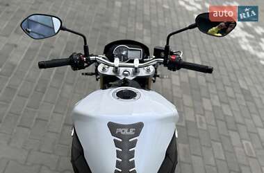 Мотоцикл Без обтекателей (Naked bike) Suzuki GSR 750 2011 в 