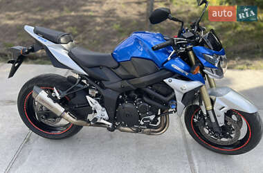 Мотоцикл Классік Suzuki GSR 750 2014 в 