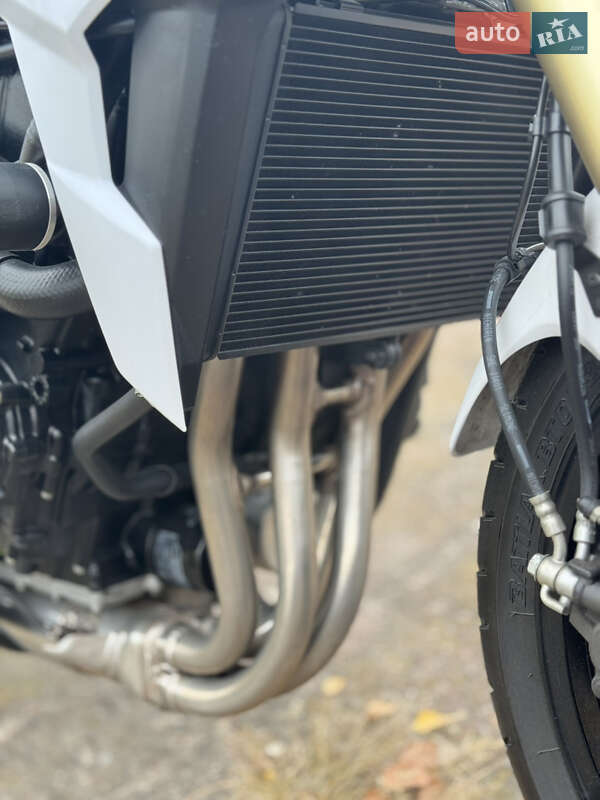 Мотоцикл Без обтекателей (Naked bike) Suzuki GSR 750 2013 в Сновске