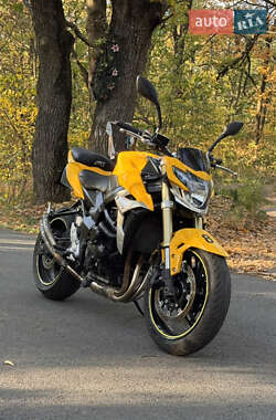 Мотоцикл Без обтікачів (Naked bike) Suzuki GSR 750 2011 в 