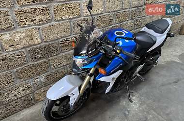 Мотоцикл Без обтікачів (Naked bike) Suzuki GSR 750 2013 в  фото 5 Мотоцикл Без обтікачів (Naked bike) Suzuki GSR 750 2013 в