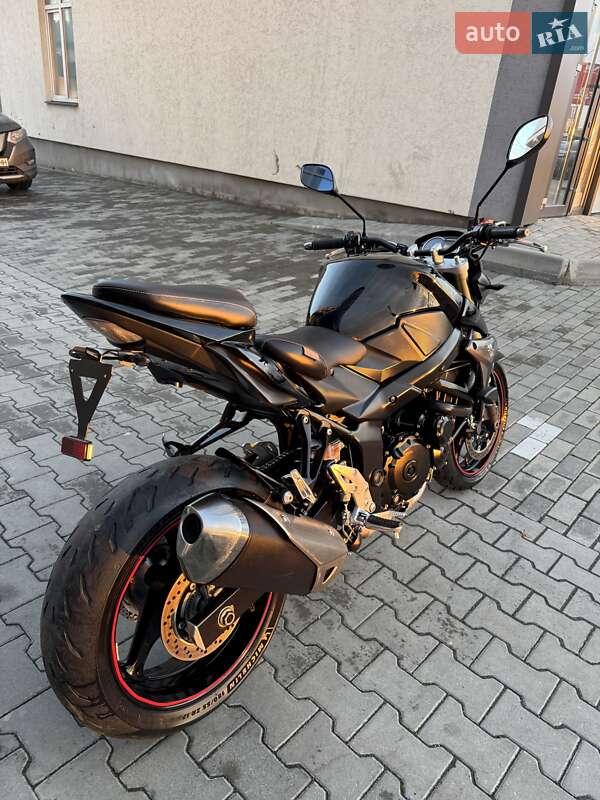 Мотоцикл Без обтікачів (Naked bike) Suzuki GSR 750 2012 в Рівному фото 10 Мотоцикл Без обтікачів (Naked bike) Suzuki GSR 750 2012 в Рівному