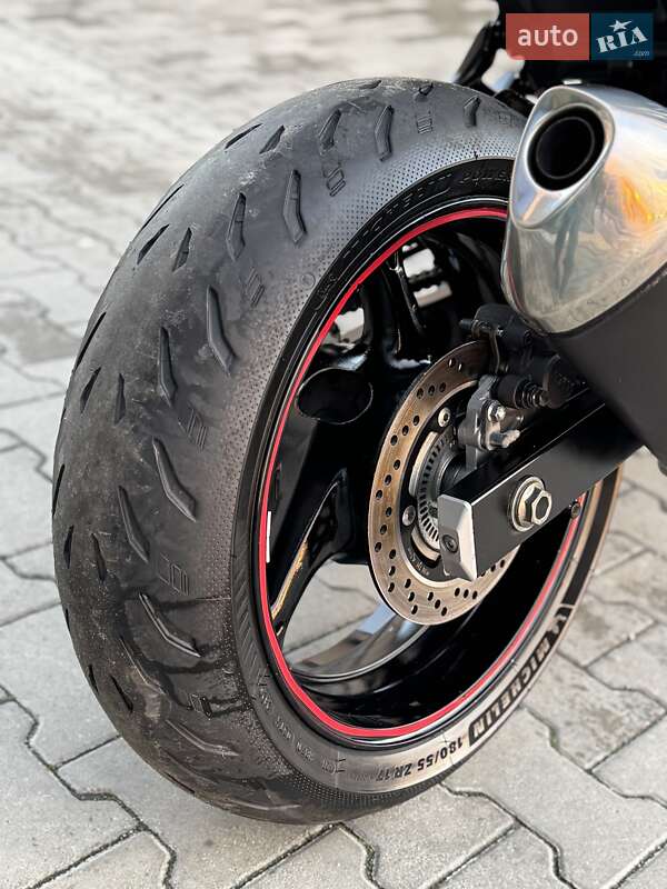 Мотоцикл Без обтікачів (Naked bike) Suzuki GSR 750 2012 в Рівному фото 22 Мотоцикл Без обтікачів (Naked bike) Suzuki GSR 750 2012 в Рівному